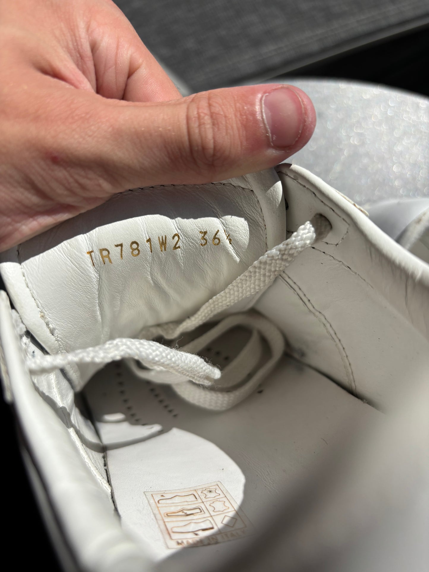 Valentino open