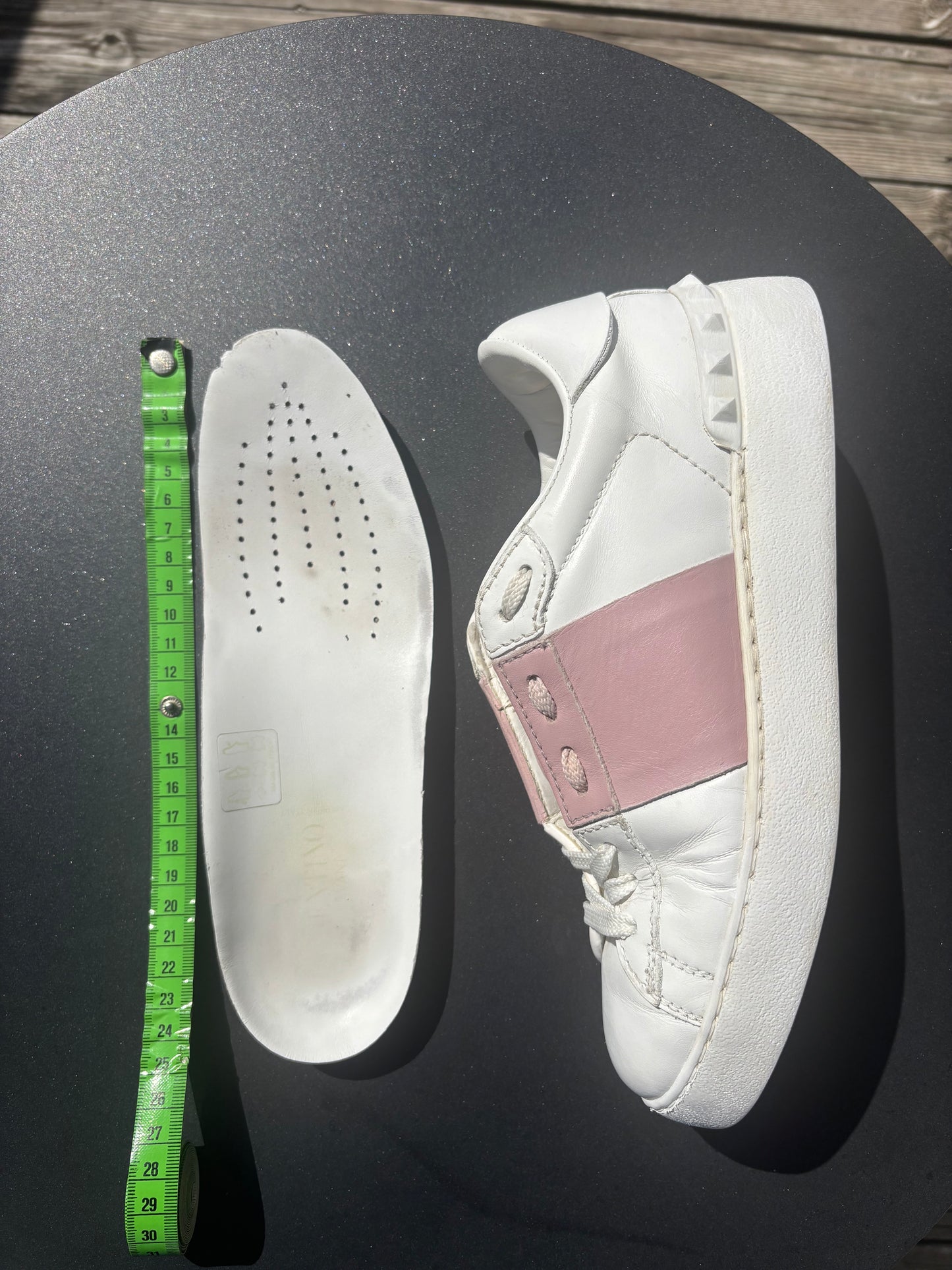 Valentino open