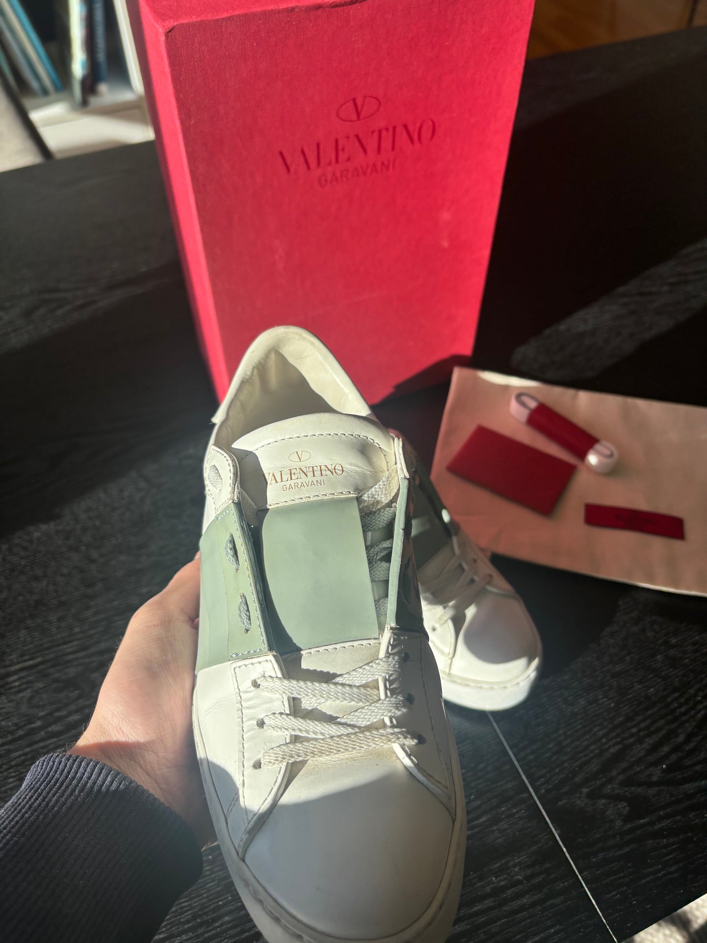 Valentino open Light grey