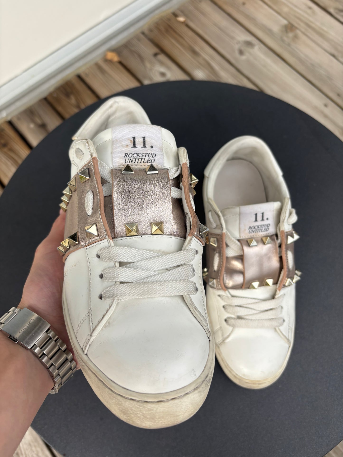 Valentino Garavani Open – Gold/Beige Band (EU 37)